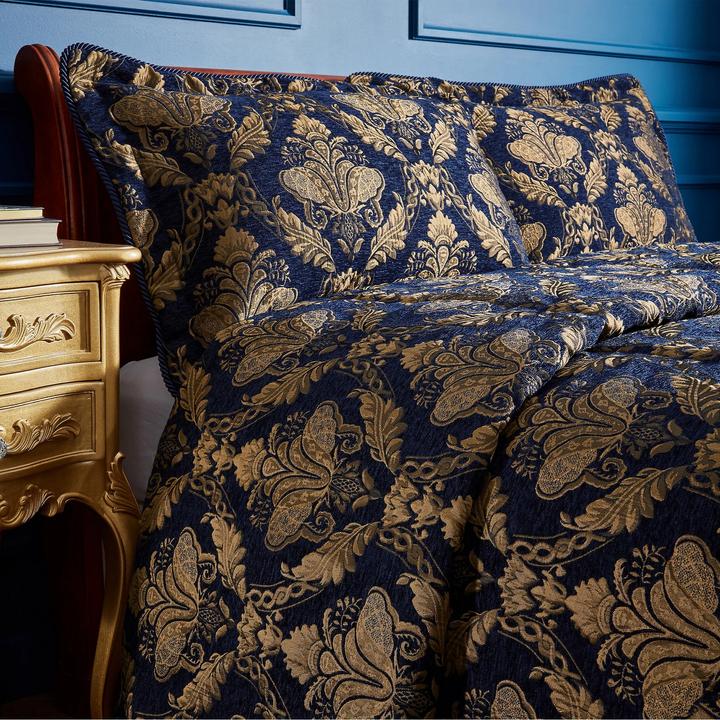 Actual product image Paoletti Shiraz Traditional Jacquard Pillow Sham (Pillowcase, 65 x 65 cm)