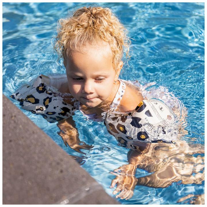 Actual product image Swim Essentials Swimming wings leopard