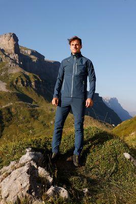 Actual product image Radys R1 Hiking Softshell Jacket (XL)