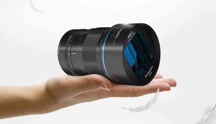 Actual product image Sirui 50mm f1.8 anamorphic lens, X mount (Fujifilm X, APS-C / DX)
