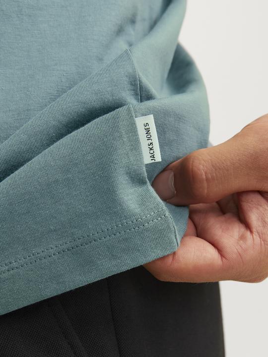 Actual product image Jack & Jones Single-coloured round neck T-shirt T-shirt (M)