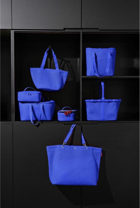 Actual product image reisenthel Tasche Shopper M Mesh Royal Blue
