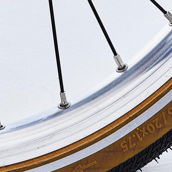 Actual product image Btwin E Fold 500