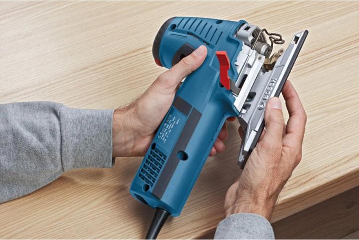 Produktbild Bosch Professional Stichsäge GST 160 CE mit 1/1 L-BOXX-Einlage für Gerät