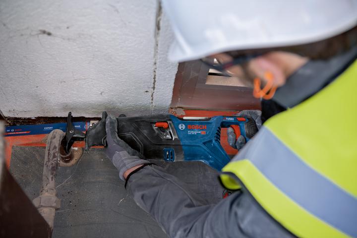 Productafbeelding Bosch Professional Draadloze reciprozaag BOSCH Click+Go GSA 18V-28 BITURBO