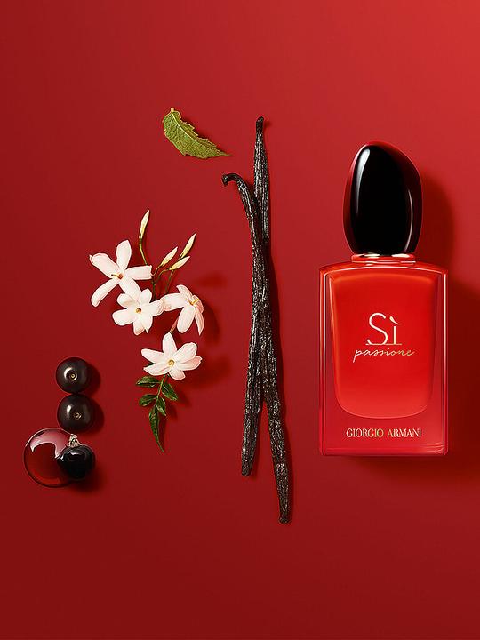 Actual product image Giorgio Armani Sì Passione Intense (Eau de parfum, 30 ml)