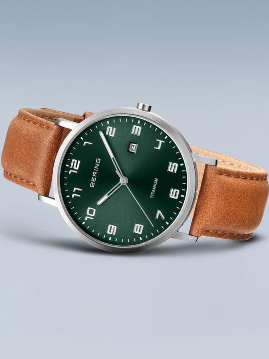 Actual product image Bering Titanium wristwatch (Analogue wristwatch, 40 mm)