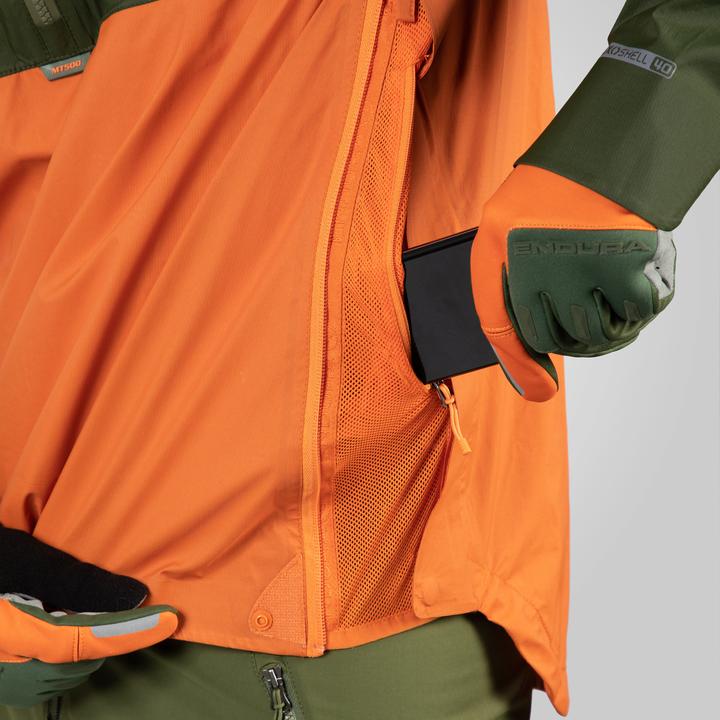 Actual product image Endura MT500 Lite Waterproof Pullover Jacket (L)