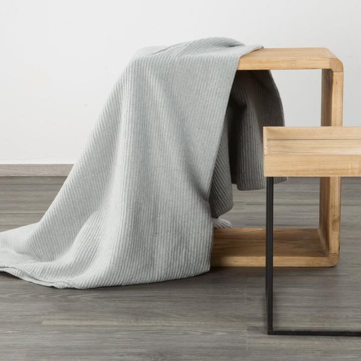 Produktbild Eurofirany DESIGN 91 AMBER Decke-Sesselbezug, sehr weich im Griff, mit 3D-Strukturmuster aus Baumwolle und Acry (70 x 160 cm)