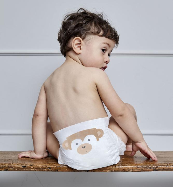 Actual product image Kit & Kin Nappies (Size 3, Monthly box, 136 Piece)