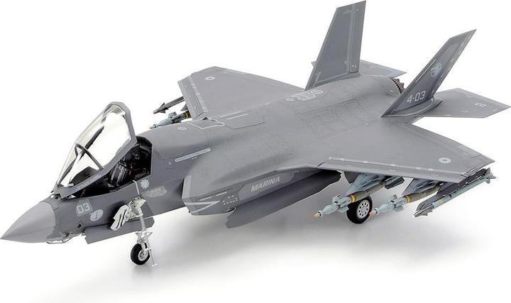 Actual product image Tamiya F-35B Lightning II