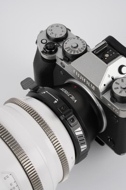 Produktbild Viltrox PL-L Mount Lens to Fujifilm X-Mount Cameras