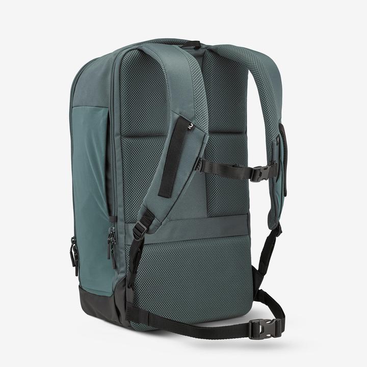 Actual product image Quechua Hiking backpack 32 L - NH500 Escape sand colour (32 l)