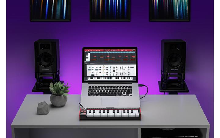 Actual product image Akai Professional LPK25 MKII (Controller)