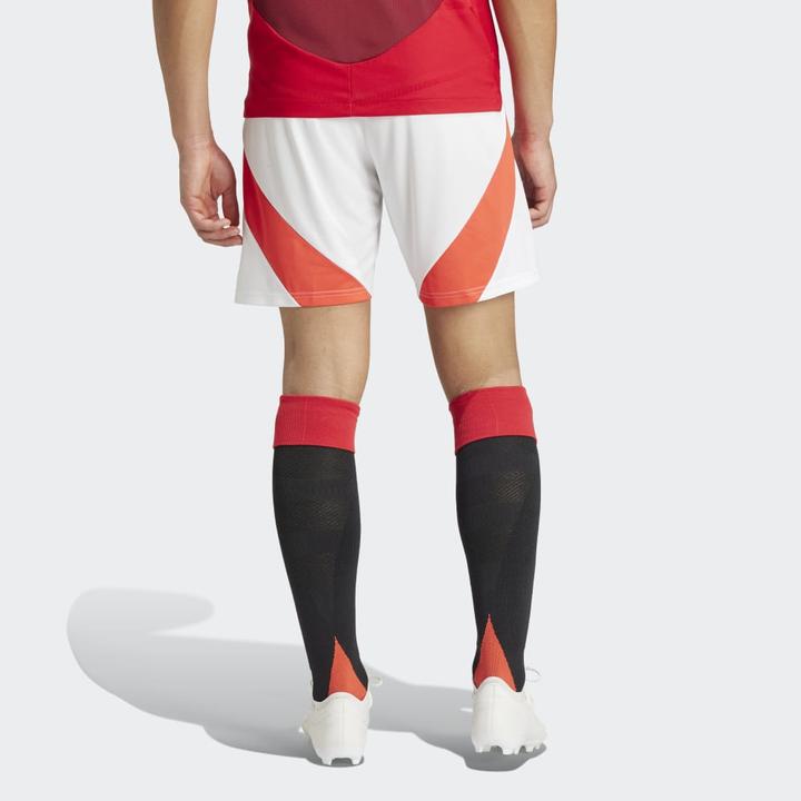 Actual product image adidas Manchester United Shorts (M)