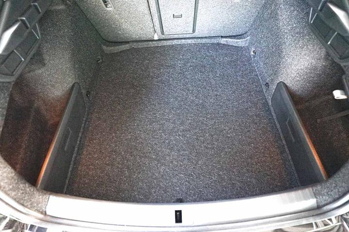 Produktbild ProPlus Kofferraumwanne für Skoda Octavia Limousine ab 2020 bis heute (ohne variablen Ladeboden)