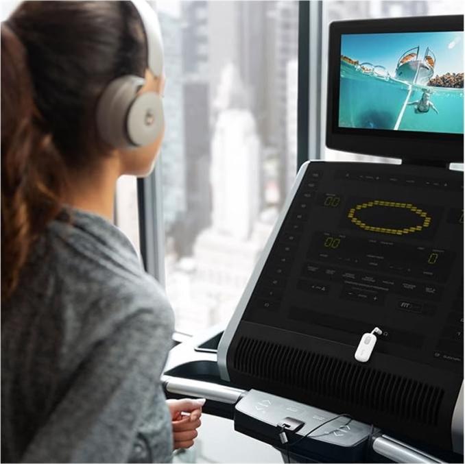 Actual product image TwelveSouth AirFly Gen2 SE (Transmitter & Receiver)