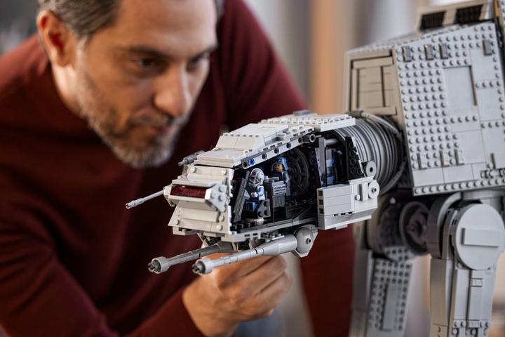 Productafbeelding LEGO AT-AT (75313, LEGO Star Wars, LEGO Zeldzame Sets)