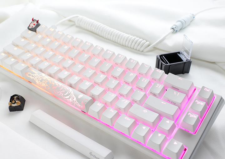 Actual product image Ducky One 3 Classic Pure White SF Gaming Keyboard, RGB LED - MX-Brown (US) (US, Cable)