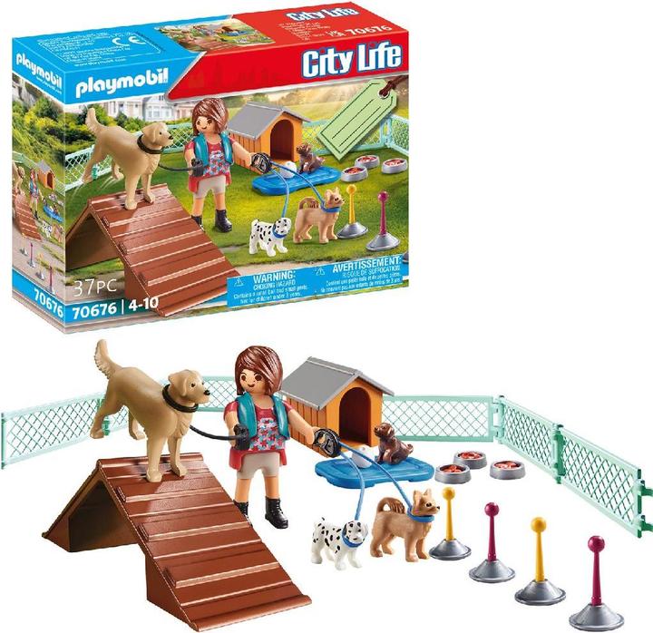 Actual product image Playmobil Gift set- dog trainer (70676, Playmobil City Life)