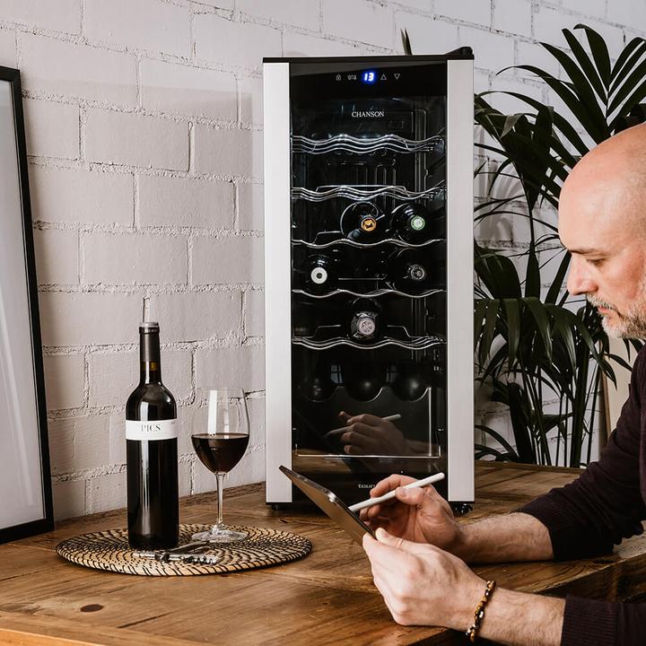 Produktbild Taurus Chanson 18 Thermoelektrische Weinkühler Freistehend Schwarz, Silber 18 Flasche(n)