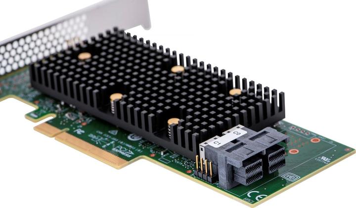 Actual product image Broadcom MegaRAID 9440-8I