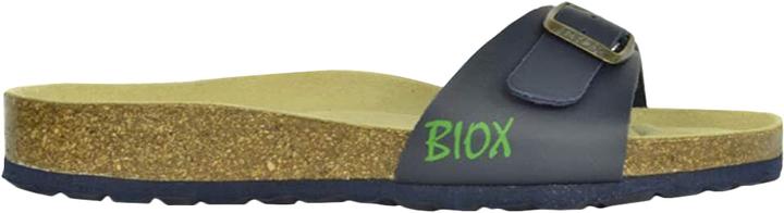 Navy blue, Sand