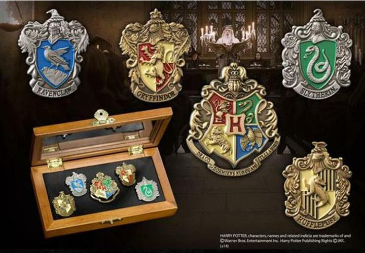 Produktbild Noble Collection Harry Potter Pin Kollektion Hogwarts (5)