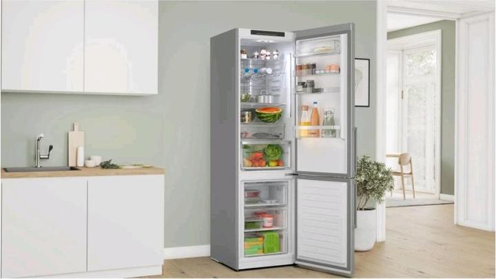 Immagine prodotto Bosch Hausgeräte KGN39AIAU (363 l)