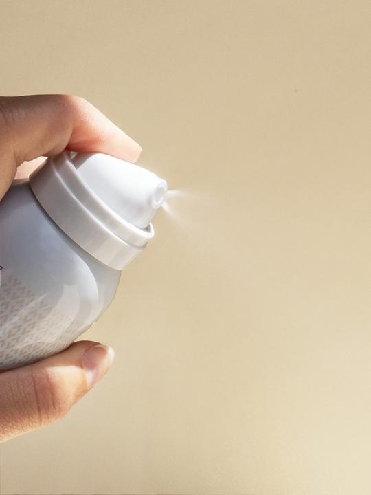 Image du produit Même Eau de soin (Lotion nettoyante, 100 ml)