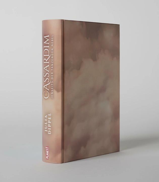 Produktbild Planet Cassardim 3: Jenseits der Tanzenden Nebel (Deutsch, Julia Dippel, 2021)