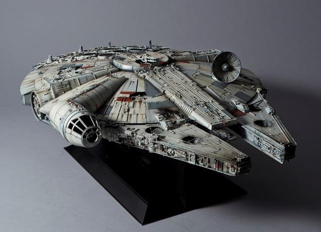 Produktbild Revell Millennium Falcon