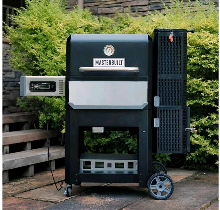 Actual product image Masterbuilt Gravity Series 800 (41 cm)