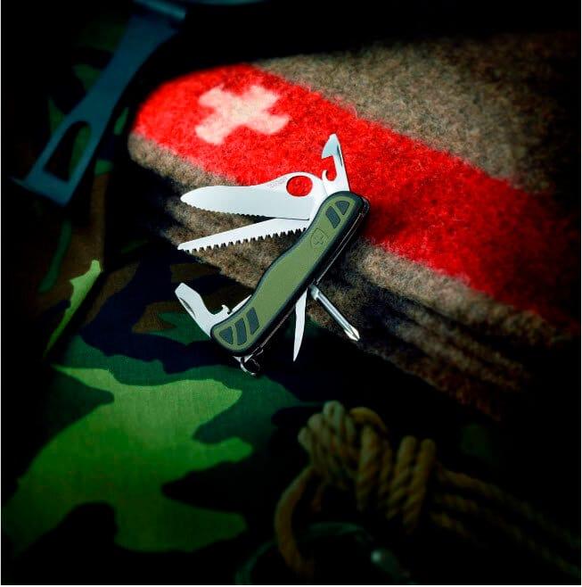 Actual product image Victorinox Soldier knife 08