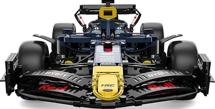 Actual product image Jamara Oracle Red Bull Racing RB19 1:8 dark blue bricks