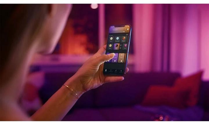 Produktbild Philips Hue White & Color Ambiance Starterset (GU10, 5.70 W, 350 lm, 3 x, G)