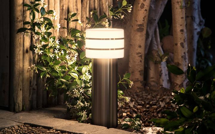 Image du produit Philips Hue Base Tuar (806 lm, E27)