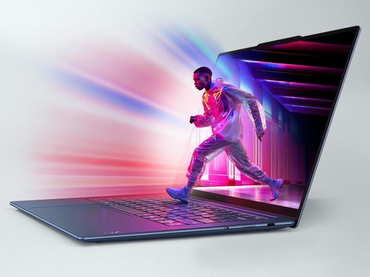 Actual product image Lenovo Yoga Slim 7x – Copilot+ PC (14.50", Snapdragon X Elite X1E-78-100, 32 GB, 1000 GB, CH)