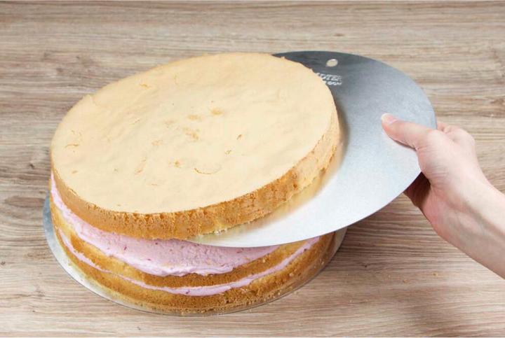 Actual product image Städter Round cake pan 32 cm diameter