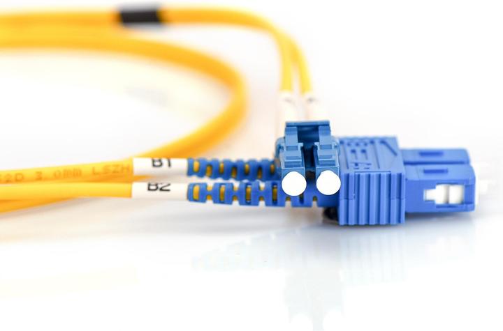 Actual product image Digitus Fiber optic patch cable LC to SC OS2 singlemode 09/125 duplex length 10m (CAT7, 10 m)