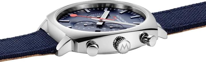 Produktbild Mondaine Grand Cushion (Chronograph, 41 mm)