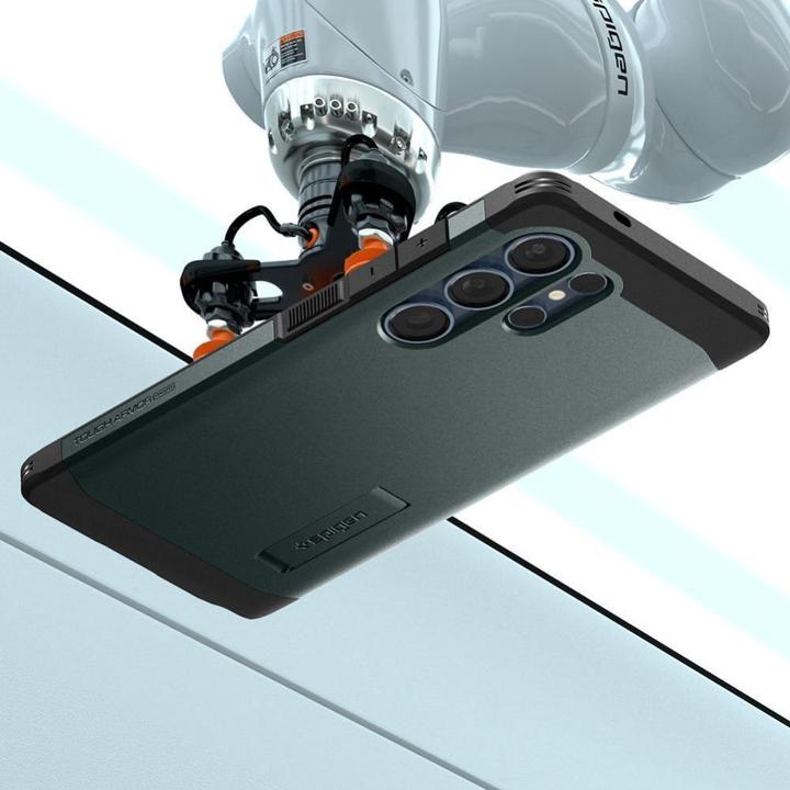 Actual product image Spigen Tough Armor MagSafe (Samsung Galaxy S25 Ultra)