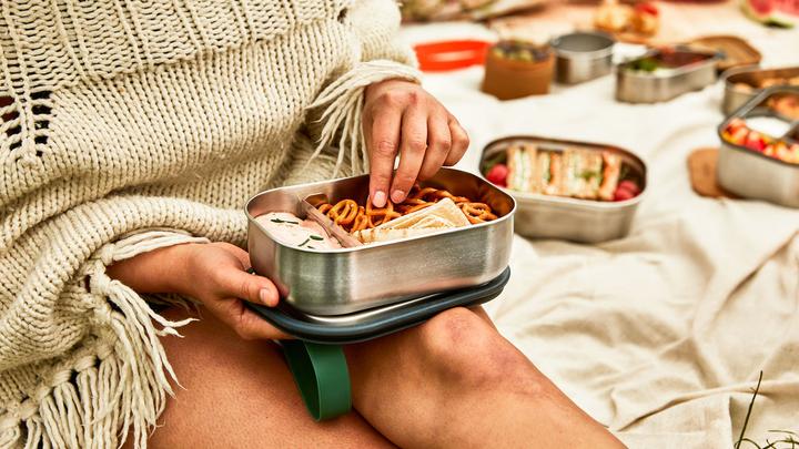 Actual product image Black + Blum Lunchbox