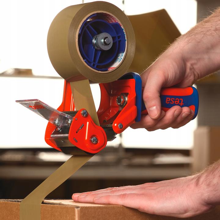 Actual product image tesa Hand dispenser Packer 6400