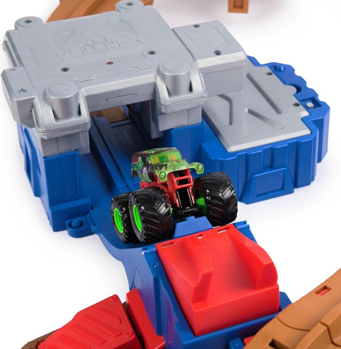 Actual product image Monster Jam Supercharge Speedway Set