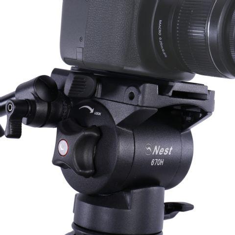 Produktbild Nest Video Stativ NT-670 + Fluidgedämpfter Kopf
