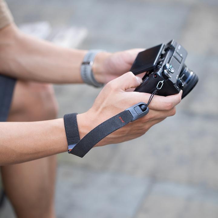 Actual product image Pgytech Camera Wrist Strap Air (Deep Grey) (Wrist strap)