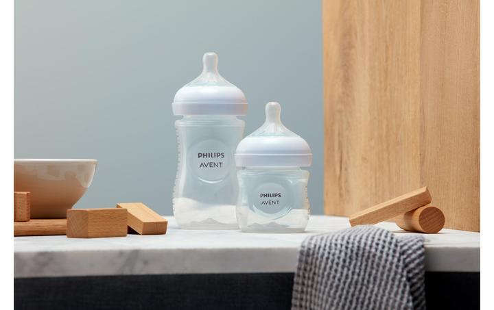 Actual product image Philips Avent SCY900/02 Natural Response Baby Bottle (125 ml)