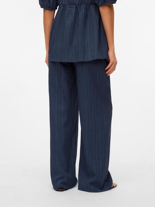 Actual product image Mamalicious Normal geschnitten Hose Hose mit weitem Beinschnitt (L)