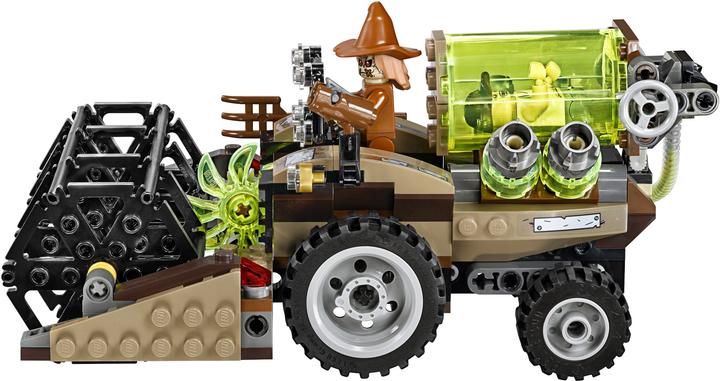 Actual product image LEGO DC Super Heroes Batman: Scarecrow's dangerous harvest (76054, LEGO DC)